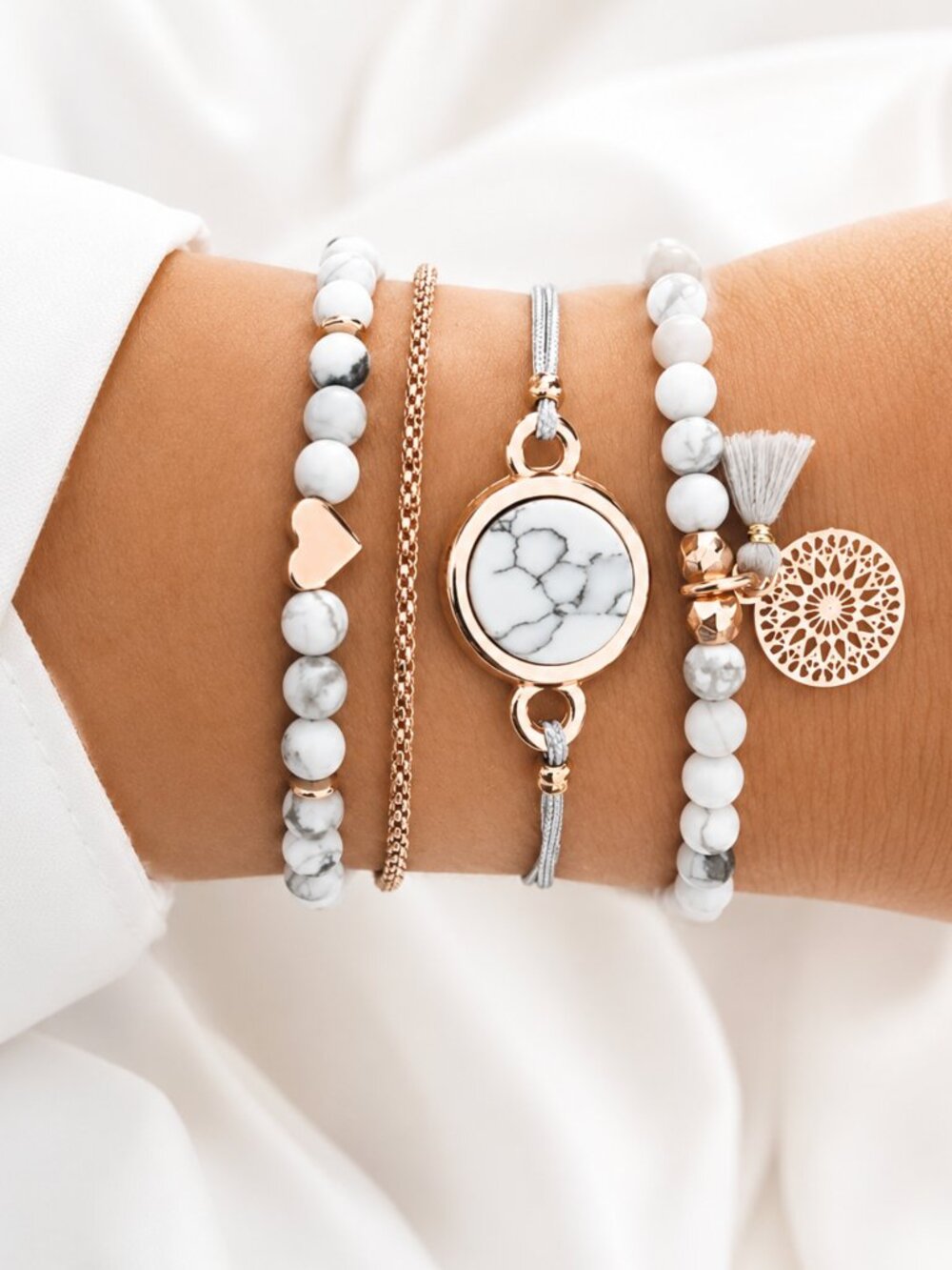 NWT Howlite Stone Boho Bracelet Stack Set